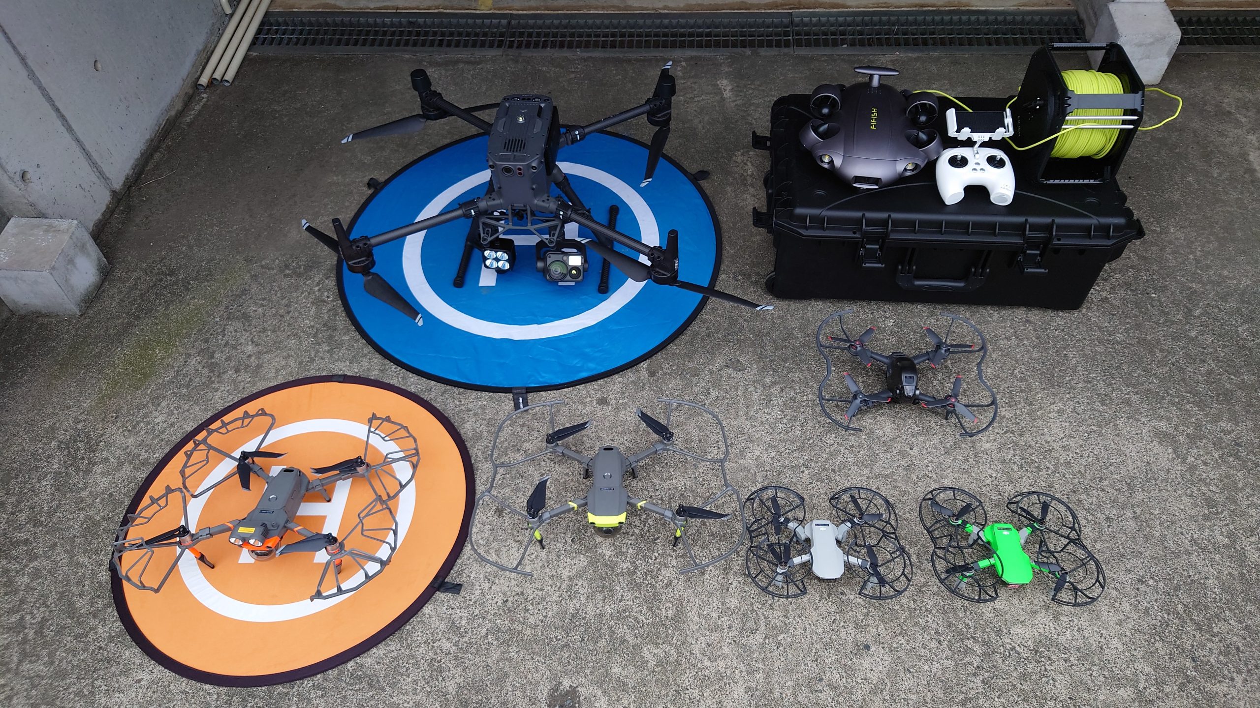 ドローン(UAV)・水中ドローン(ROV）および撮影機材の販売