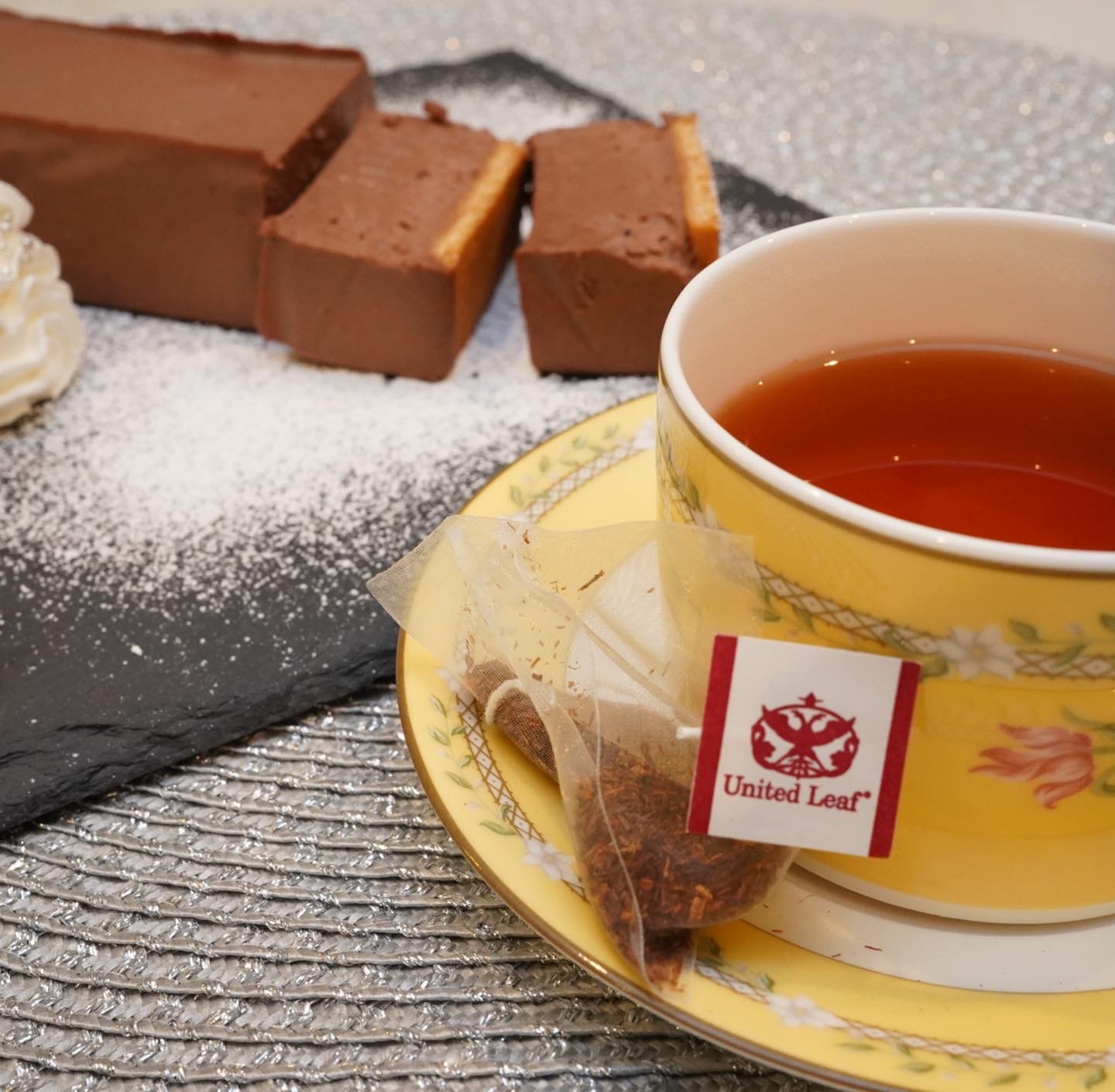「ノンカフェインカフェ」をコンセプトにした『 Cafe United Leaf – カフェ ユナイテッドリーフ 』を運営しています。